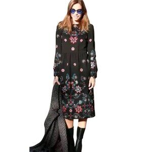 Zara Woman Floral Embroidered Runway Fav Long Sleeve Black Midi Dress Size M